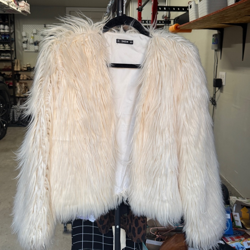 SHEIN Cream Teddy Jacket Plush Faux Fur